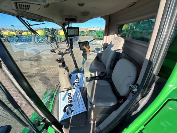 2024 John Deere S780 Combine