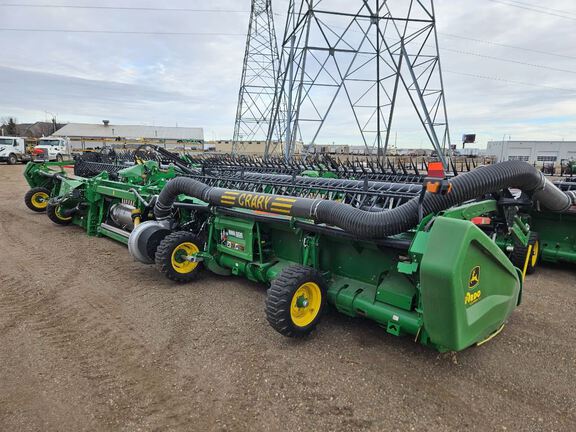 2023 John Deere HD40F Header Combine