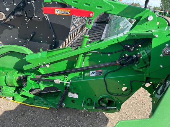 2023 John Deere HD40F Header Combine
