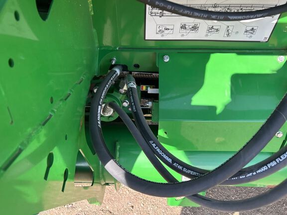 2023 John Deere HD40F Header Combine