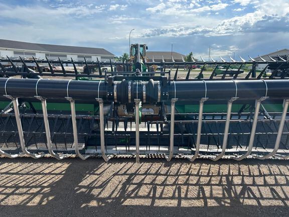 2023 John Deere HD40F Header Combine