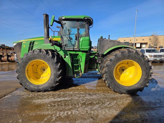 2025 John Deere 9R 490 Tractor 4WD