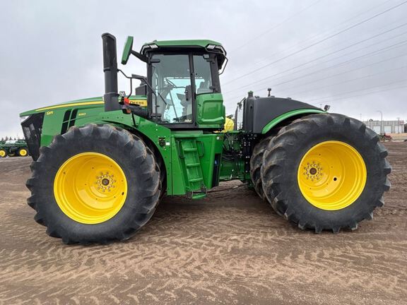2025 John Deere 9R 490 Tractor 4WD