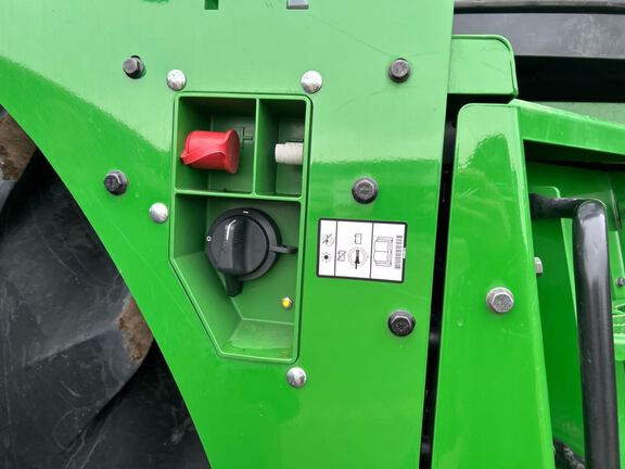 2025 John Deere 9R 490 Tractor 4WD