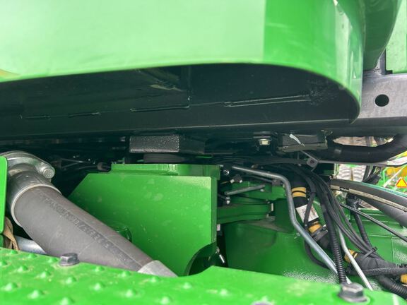 2025 John Deere 9R 490 Tractor 4WD