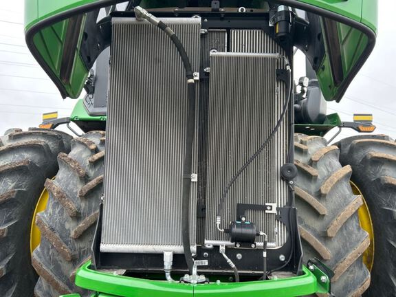 2025 John Deere 9R 490 Tractor 4WD