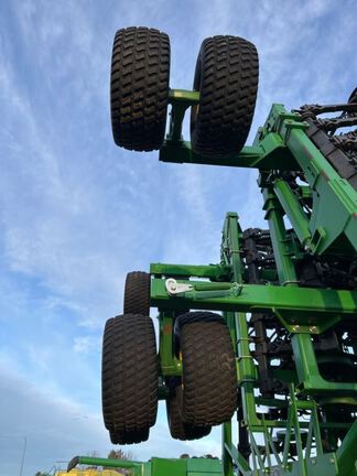 2023 John Deere N560 Air Seeder