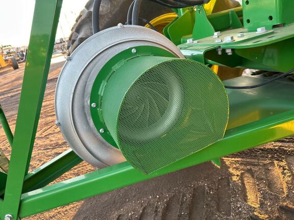 2023 John Deere N560 Air Seeder