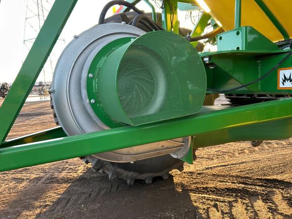 2023 John Deere N560 Air Seeder