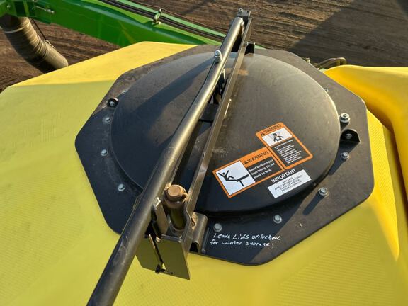 2023 John Deere N560 Air Seeder