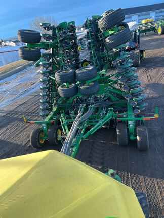 2023 John Deere N560 Air Seeder