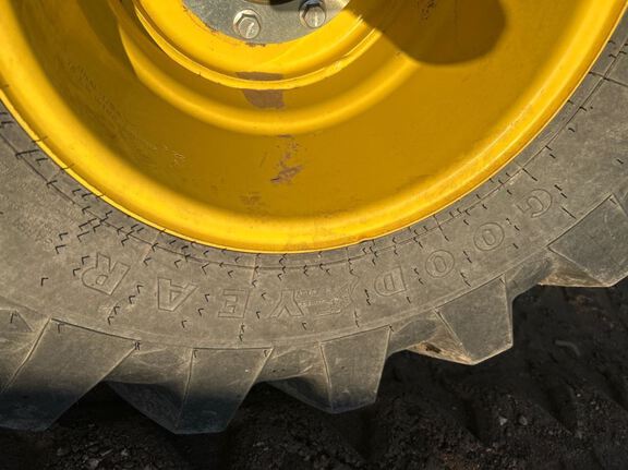 2023 John Deere N560 Air Seeder