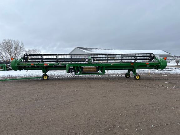 2012 John Deere 640D Header Combine