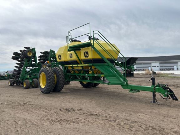2013 John Deere 1890 Air Seeder