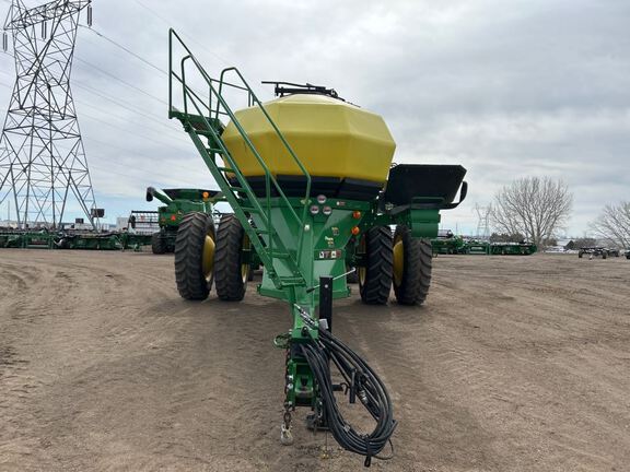 2013 John Deere 1890 Air Seeder
