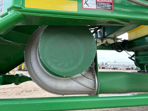 2013 John Deere 1890 Air Seeder