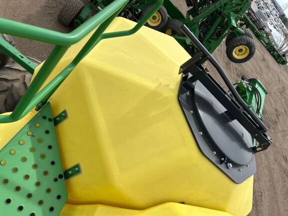 2013 John Deere 1890 Air Seeder