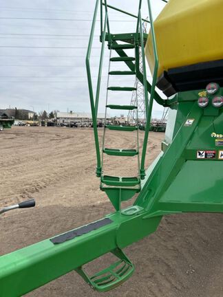 2013 John Deere 1890 Air Seeder