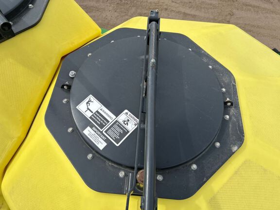 2013 John Deere 1890 Air Seeder