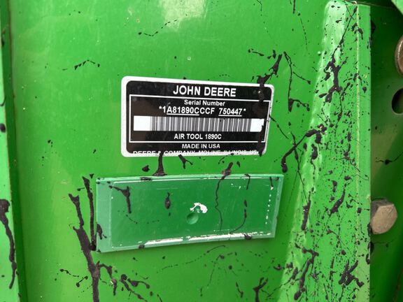 2013 John Deere 1890 Air Seeder