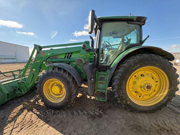 2015 John Deere 6215R Tractor