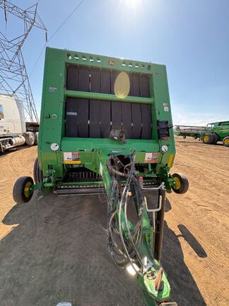 2023 John Deere 560M Baler/Round