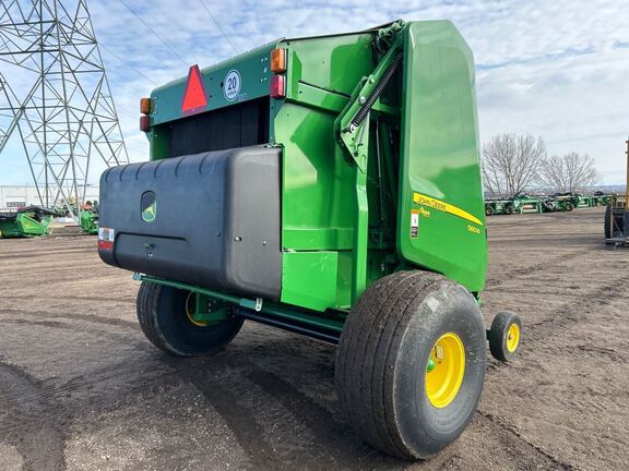 2023 John Deere 560M Baler/Round