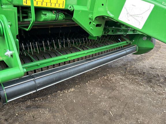 2023 John Deere 560M Baler/Round