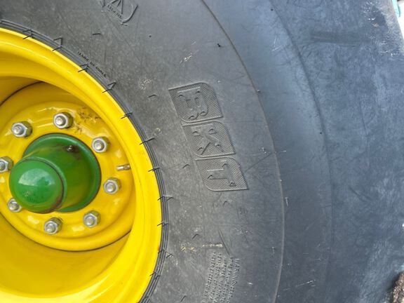 2023 John Deere 560M Baler/Round