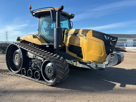 2018 AGCO MT738 Tractor Rubber Track
