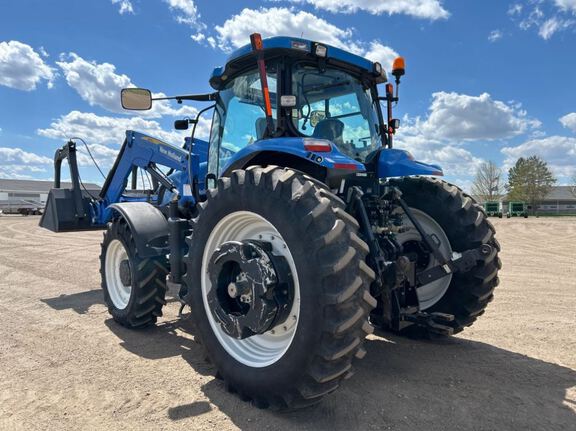 2010 New Holland T7050 Tractor