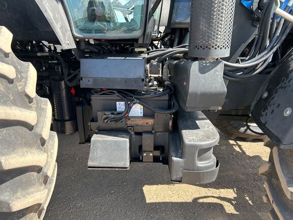 2010 New Holland T7050 Tractor