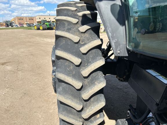 2010 New Holland T7050 Tractor