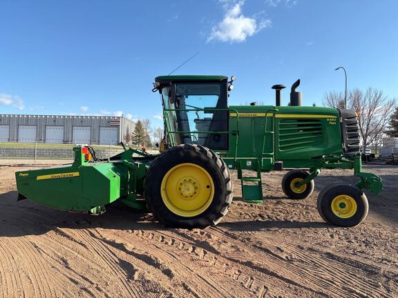 2013 John Deere R450 Windrower