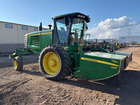 2013 John Deere R450 Windrower