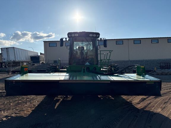 2013 John Deere R450 Windrower