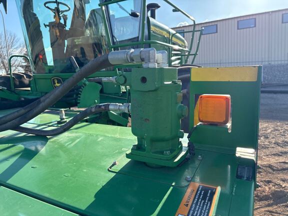 2013 John Deere R450 Windrower