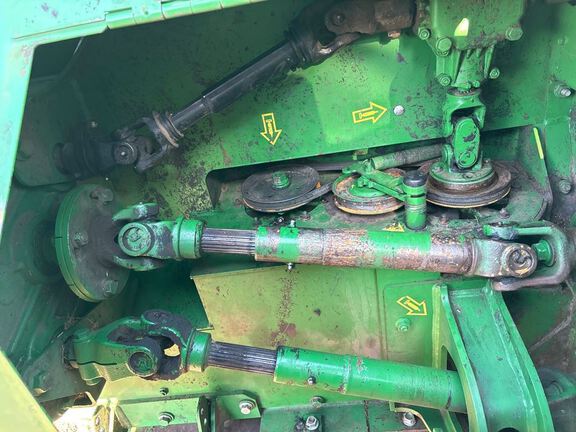 2013 John Deere R450 Windrower