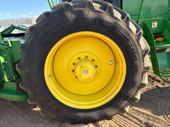 2013 John Deere R450 Windrower
