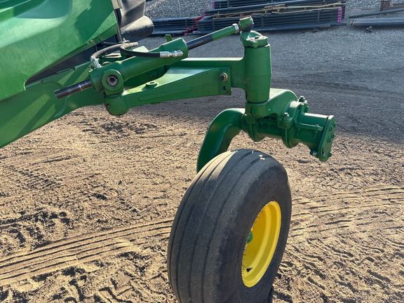 2013 John Deere R450 Windrower