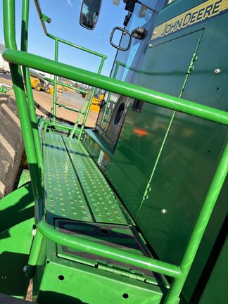 2013 John Deere R450 Windrower