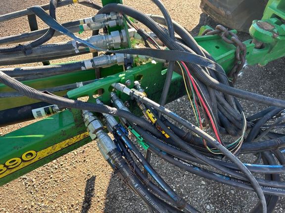 2016 John Deere 1890 Air Seeder