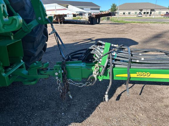 2016 John Deere 1890 Air Seeder