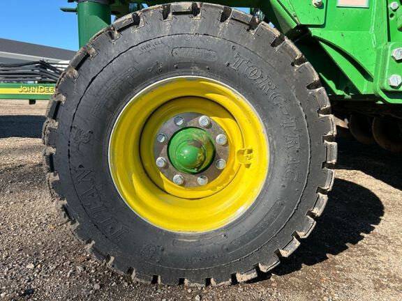 2016 John Deere 1890 Air Seeder
