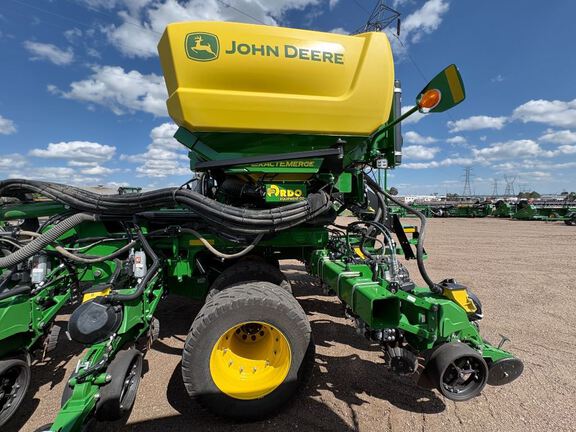2026 John Deere DB60 Planter