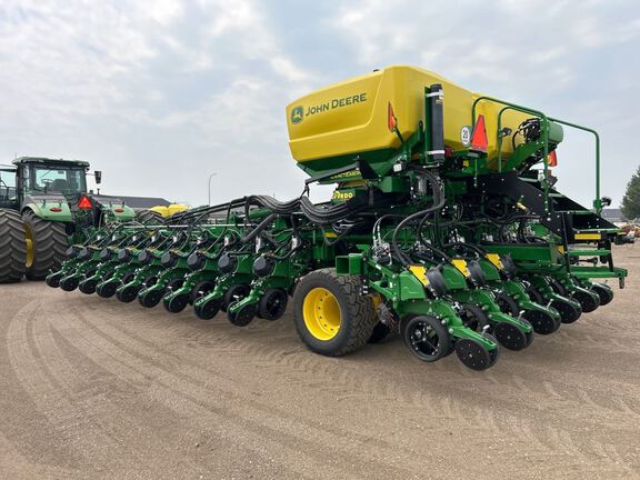2026 John Deere DB60 Planter