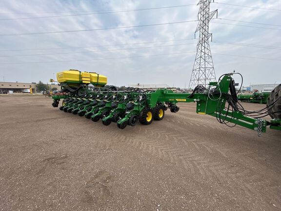 2026 John Deere DB60 Planter