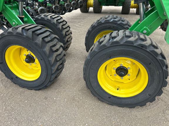 2026 John Deere DB60 Planter