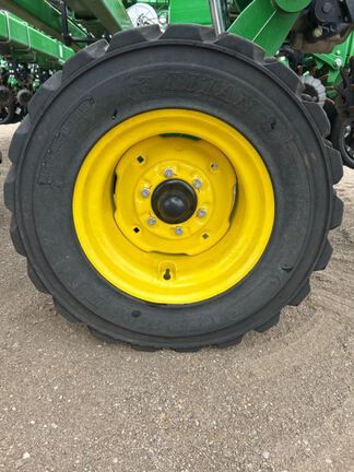 2026 John Deere DB60 Planter