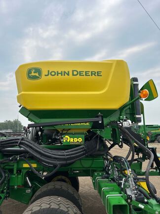 2026 John Deere DB60 Planter